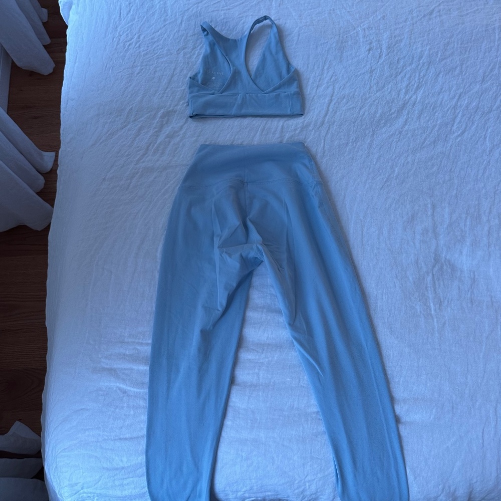 Set Active Sky blue leggings and bra